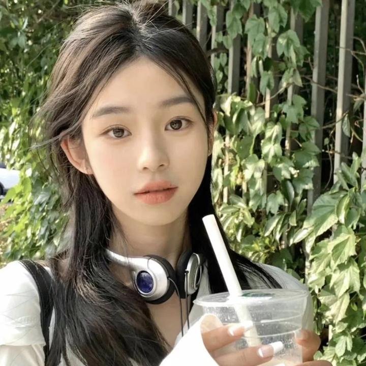 雨夜闪灵